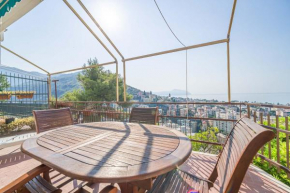 Nervi Panoramic Seaview Flat